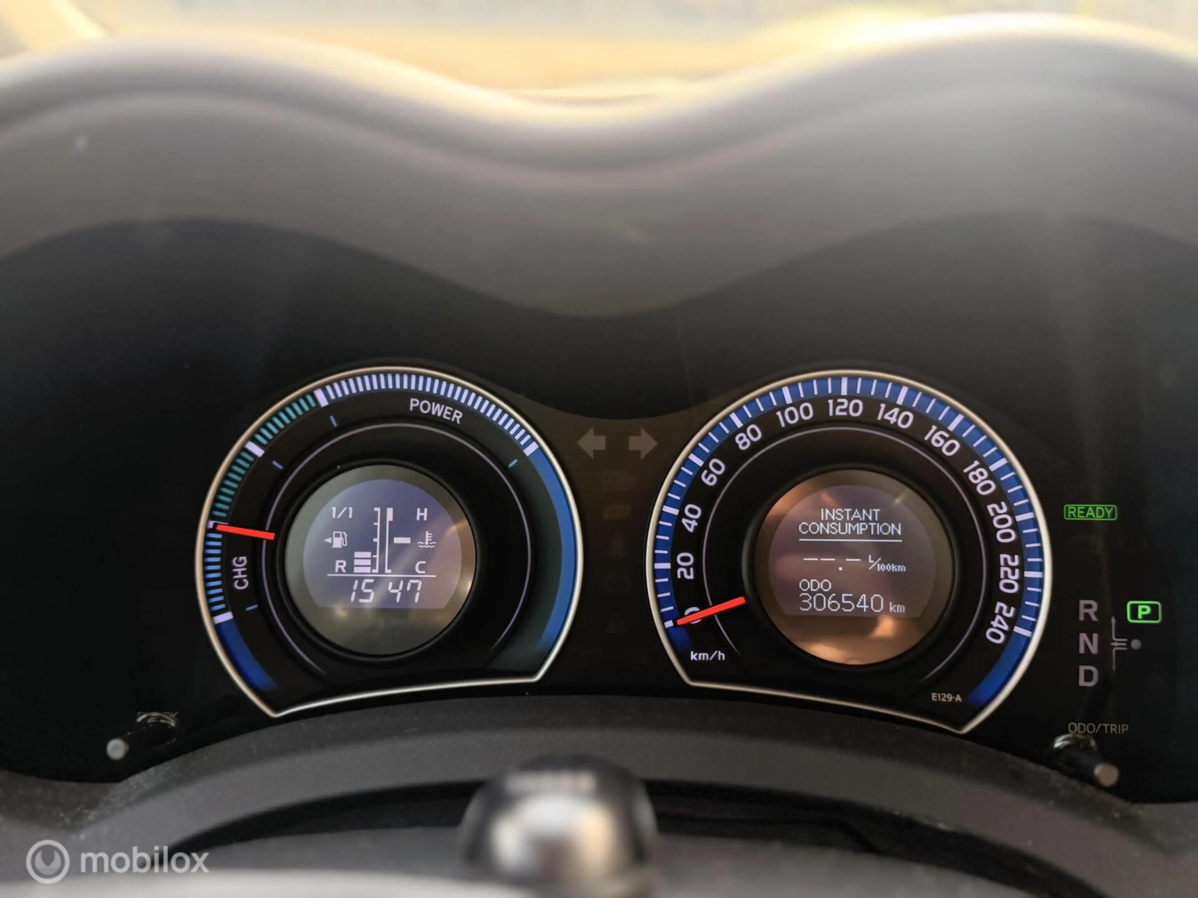 Toyota Auris 1.8 Full Hybrid Executive Business | Hybrid | 01/2 — photo 25
