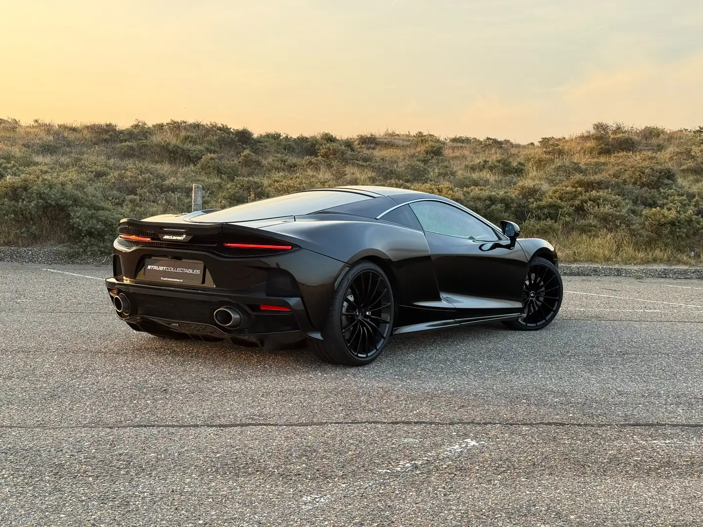 McLaren GT | 4.0 V8 620 pk | MSO | Sport Exhaust | B&W Audio Schwarz - 2