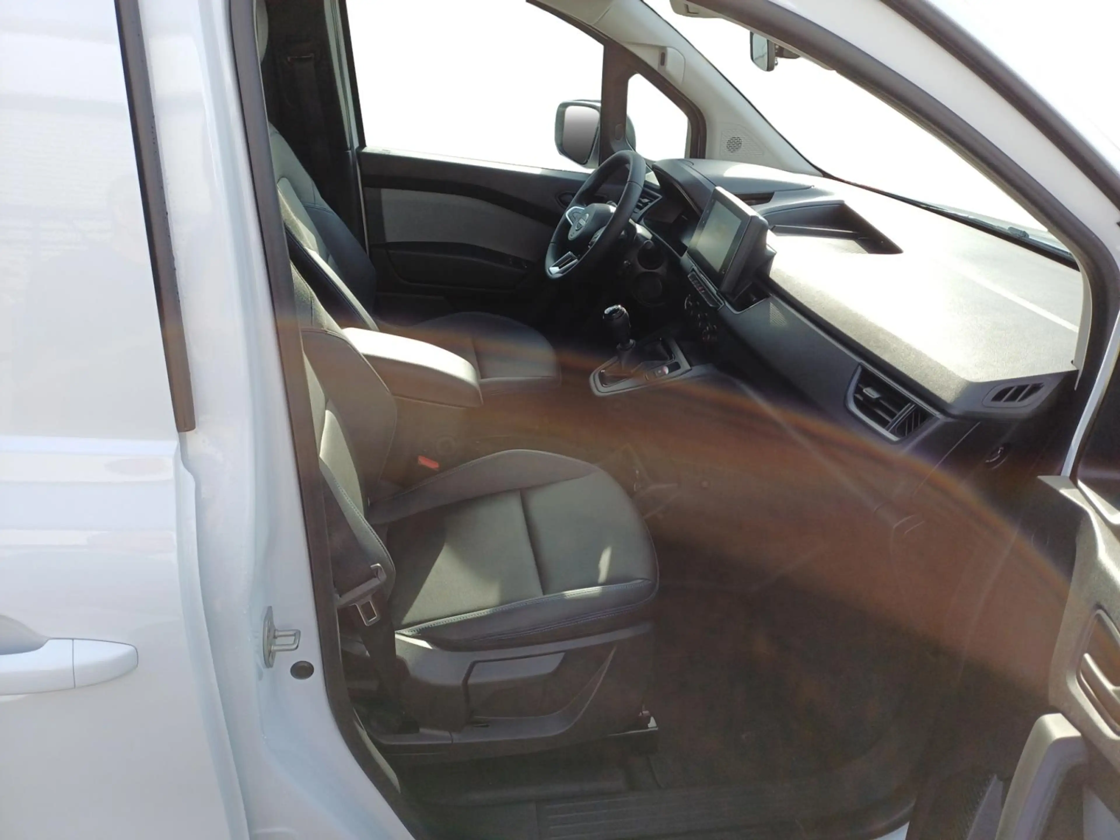 Nissan Townstar Kasten L2 2,3t DIG-T 130 6MT N-Connecta 1ST LRB HV — photo 13