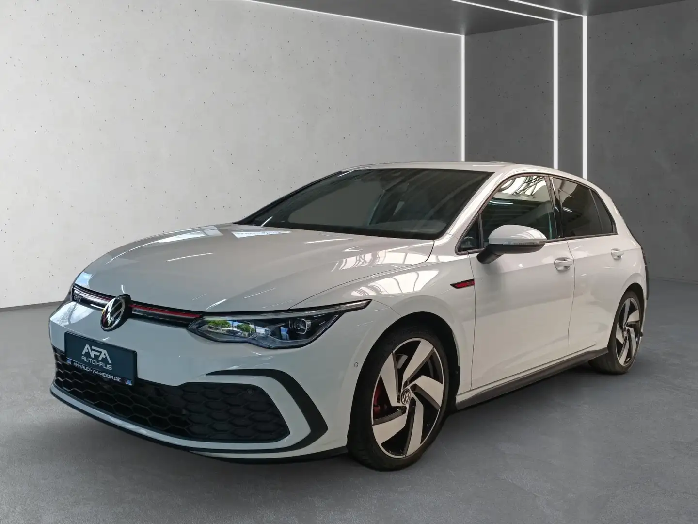 Volkswagen Golf VIII GTI 2.0 TSI DSG Navi*ACC*PDC+*LED*LM18 Bianco - 2