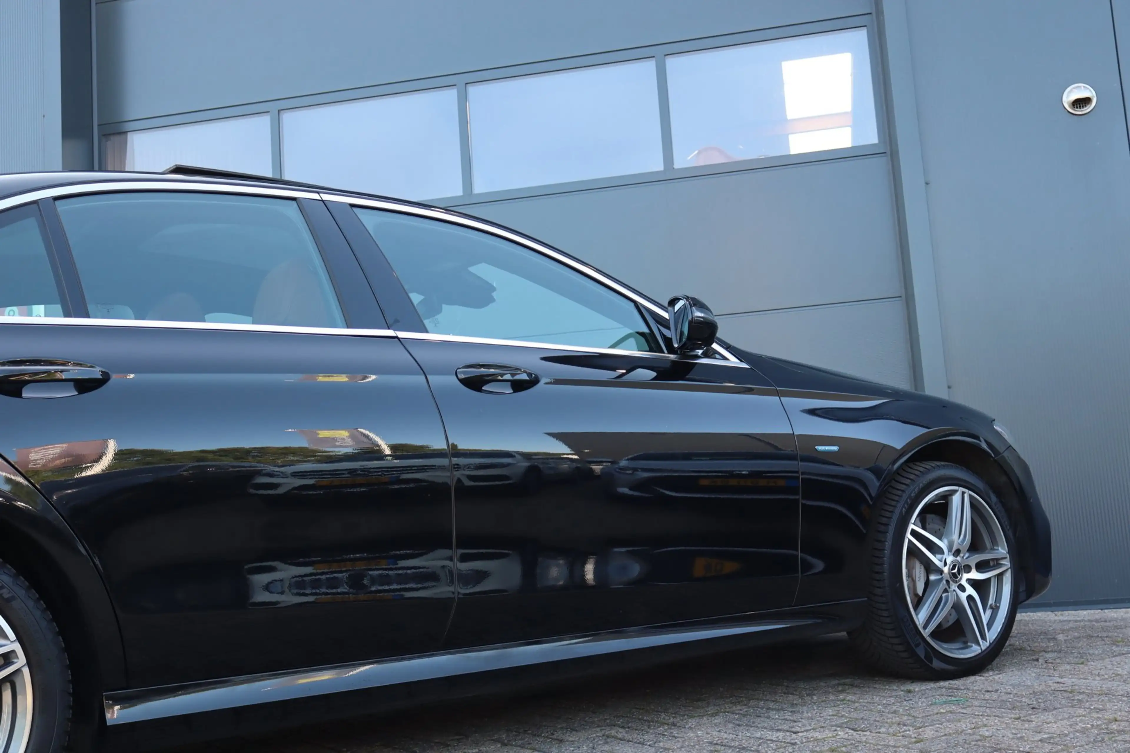 Mercedes-Benz E 350 e Business Solution AMG- Hybride — photo 14
