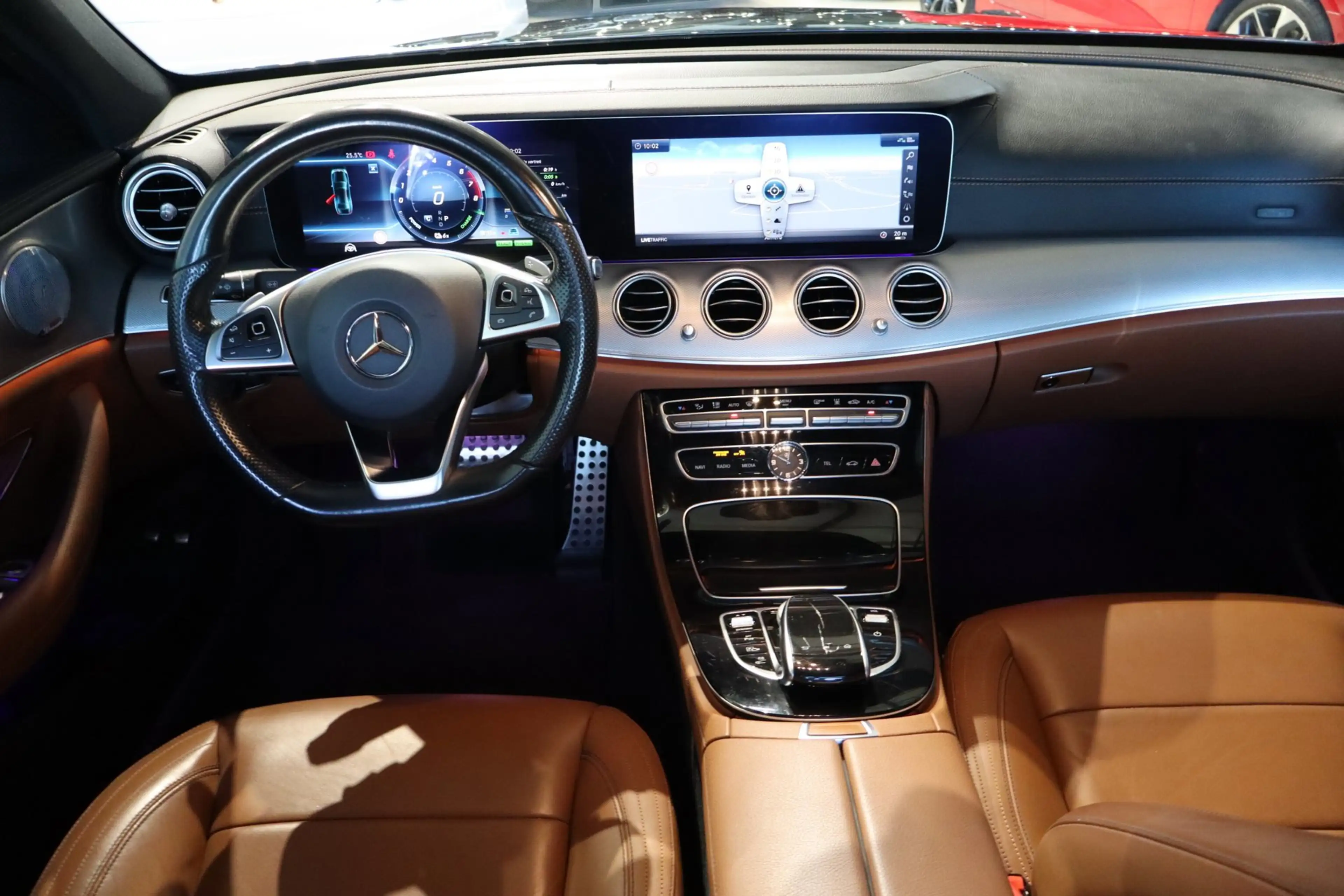 Mercedes-Benz E 350 e Business Solution AMG- Hybride — photo 2