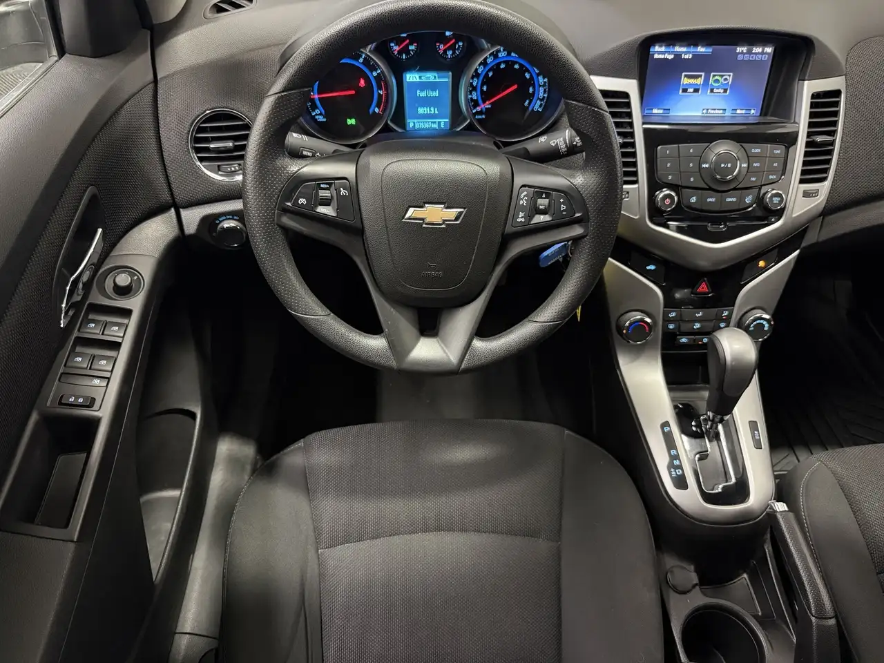 Chevrolet Cruze снимка Chevrolet Cruze