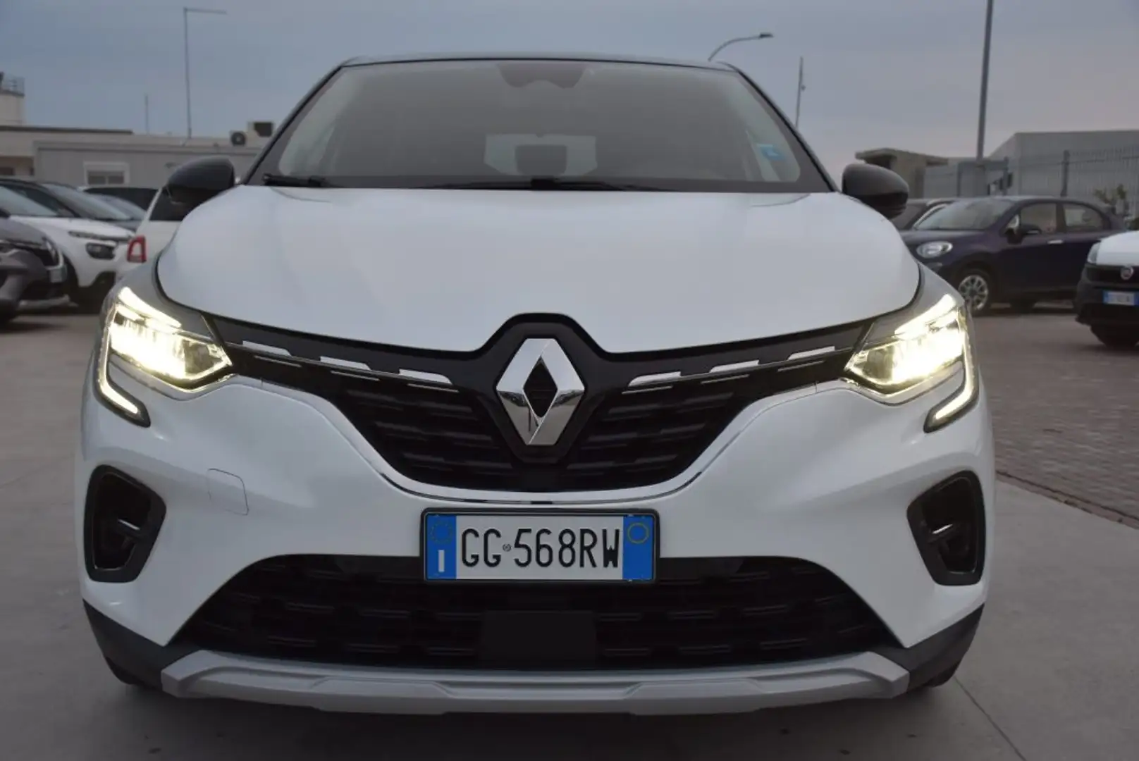 Renault Captur Mild Hybrid 140 CV Intens Bianco - 2