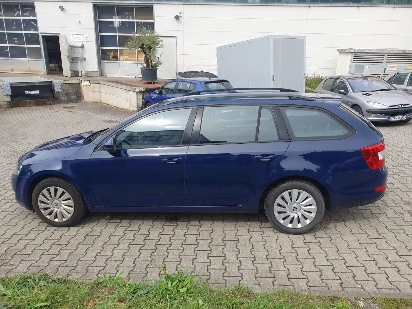 Skoda Octavia Ambition - 2