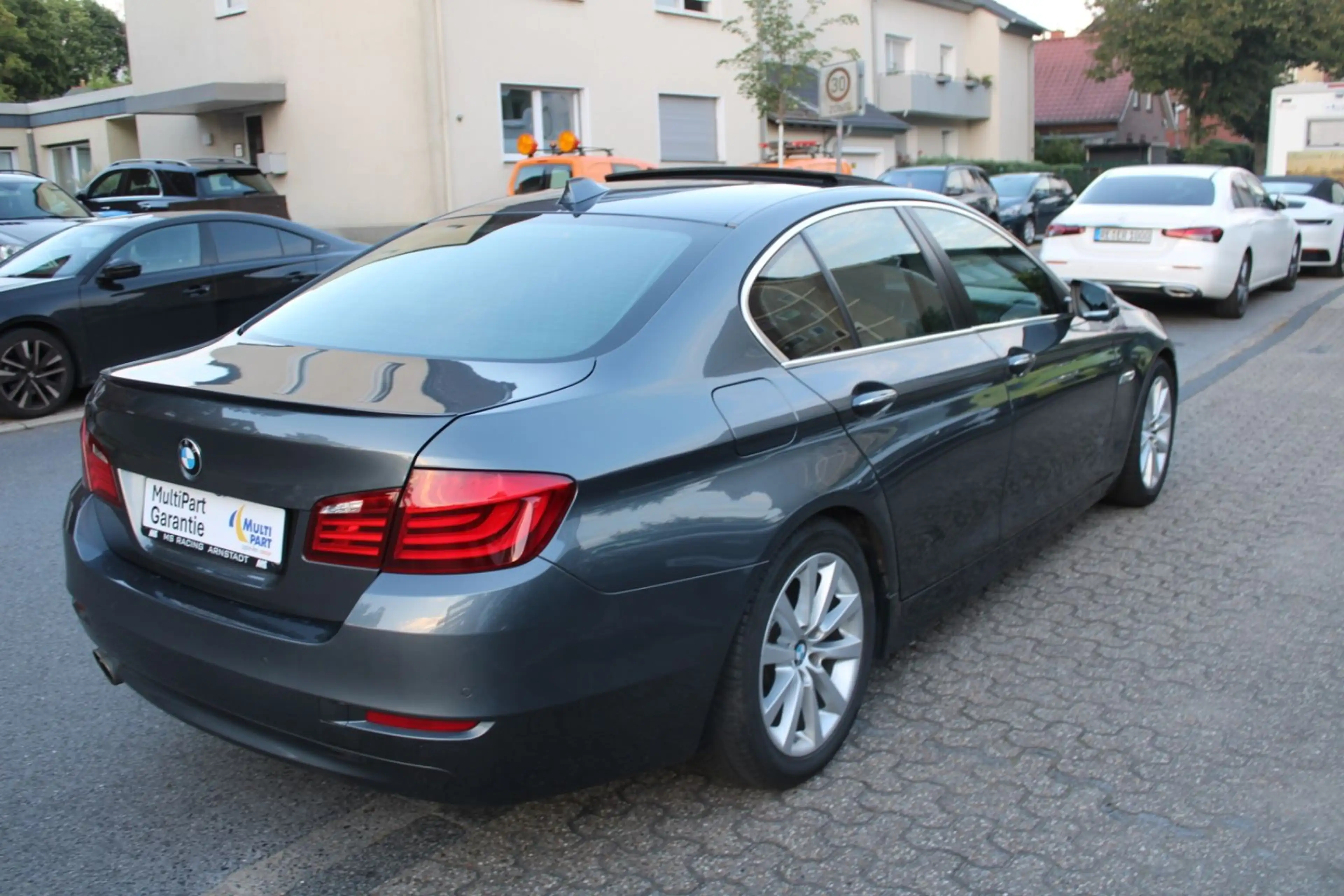 BMW 528 i Luxury Line*X DRIVE*56000KM*LEDER*ESSD*NAVI — photo 7