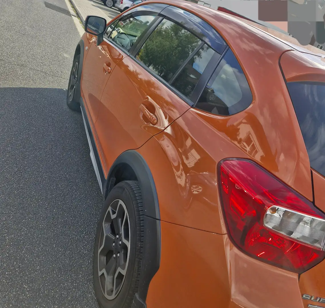 Subaru XV Orange - 2