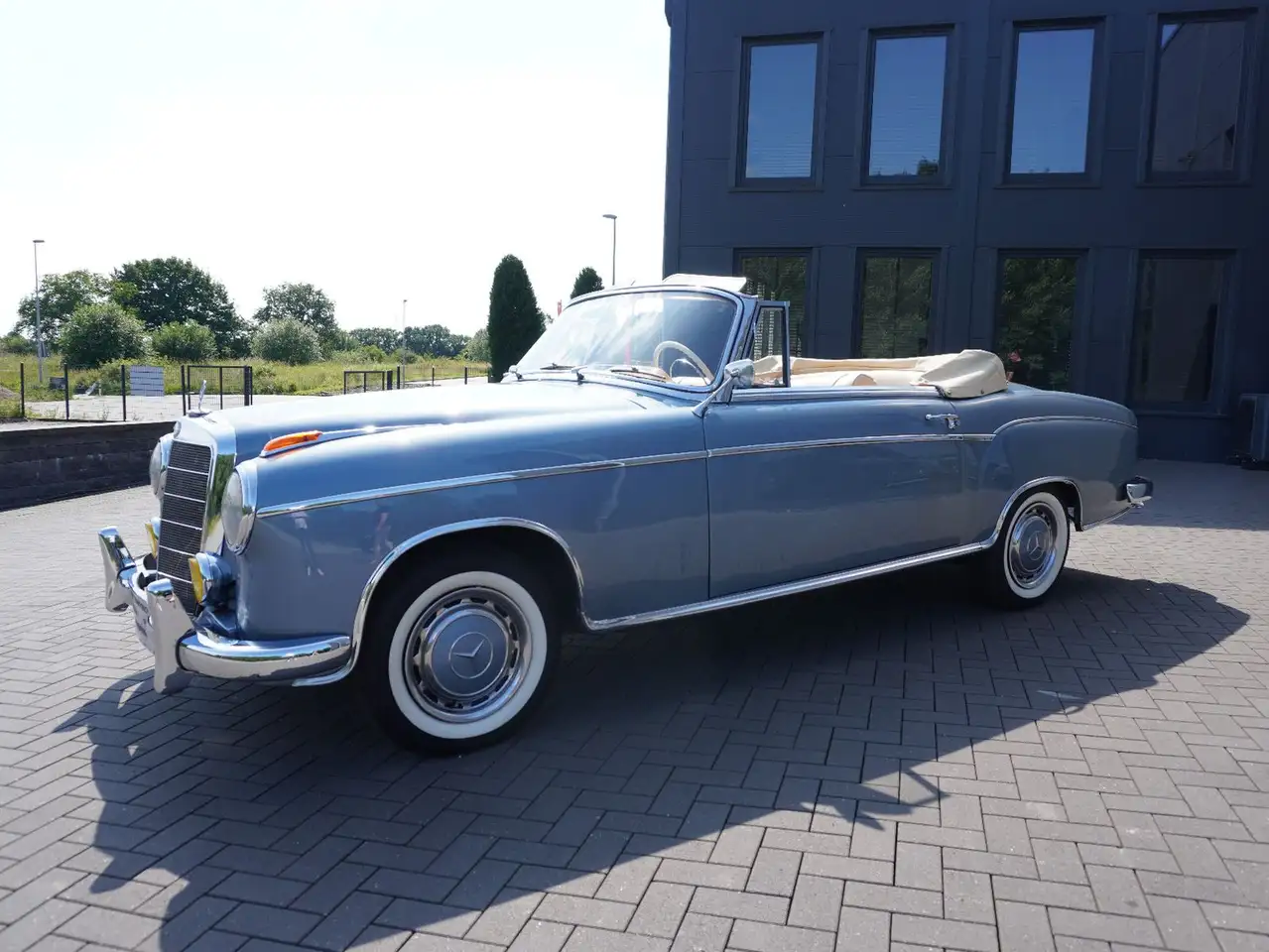 Mercedes-Benz 220 S W 180 Ponton Cabriolet, foto 7