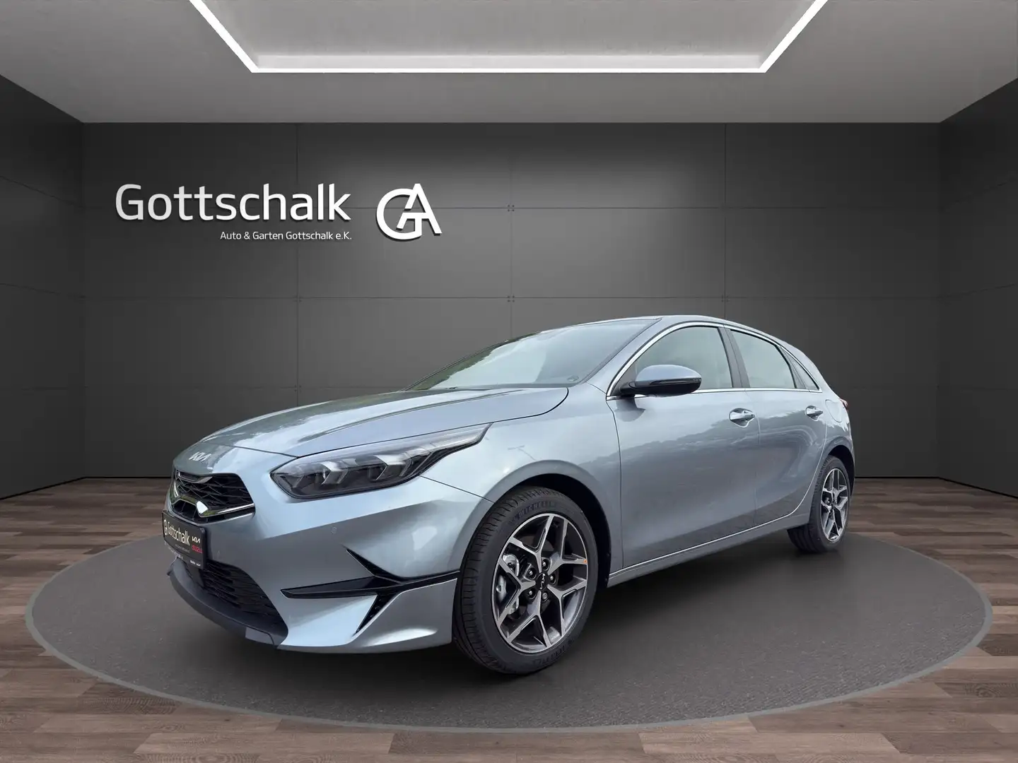 Kia Ceed / cee'd 1.5 T-GDI 140 PS DCT Spirit Zilver - 1