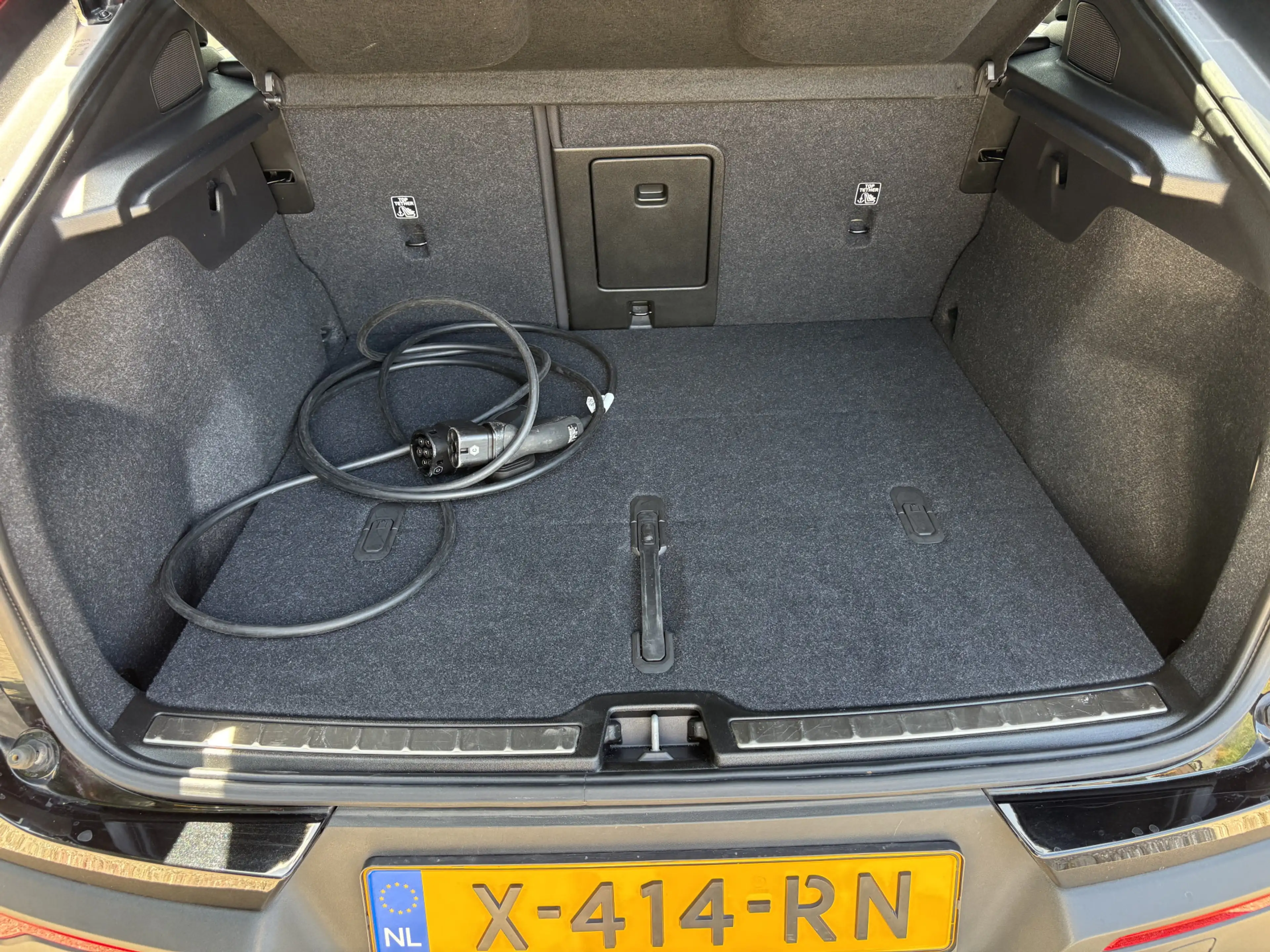 Volvo C40 Single Motor Extended Range Ultimate 82 kWh — photo 26
