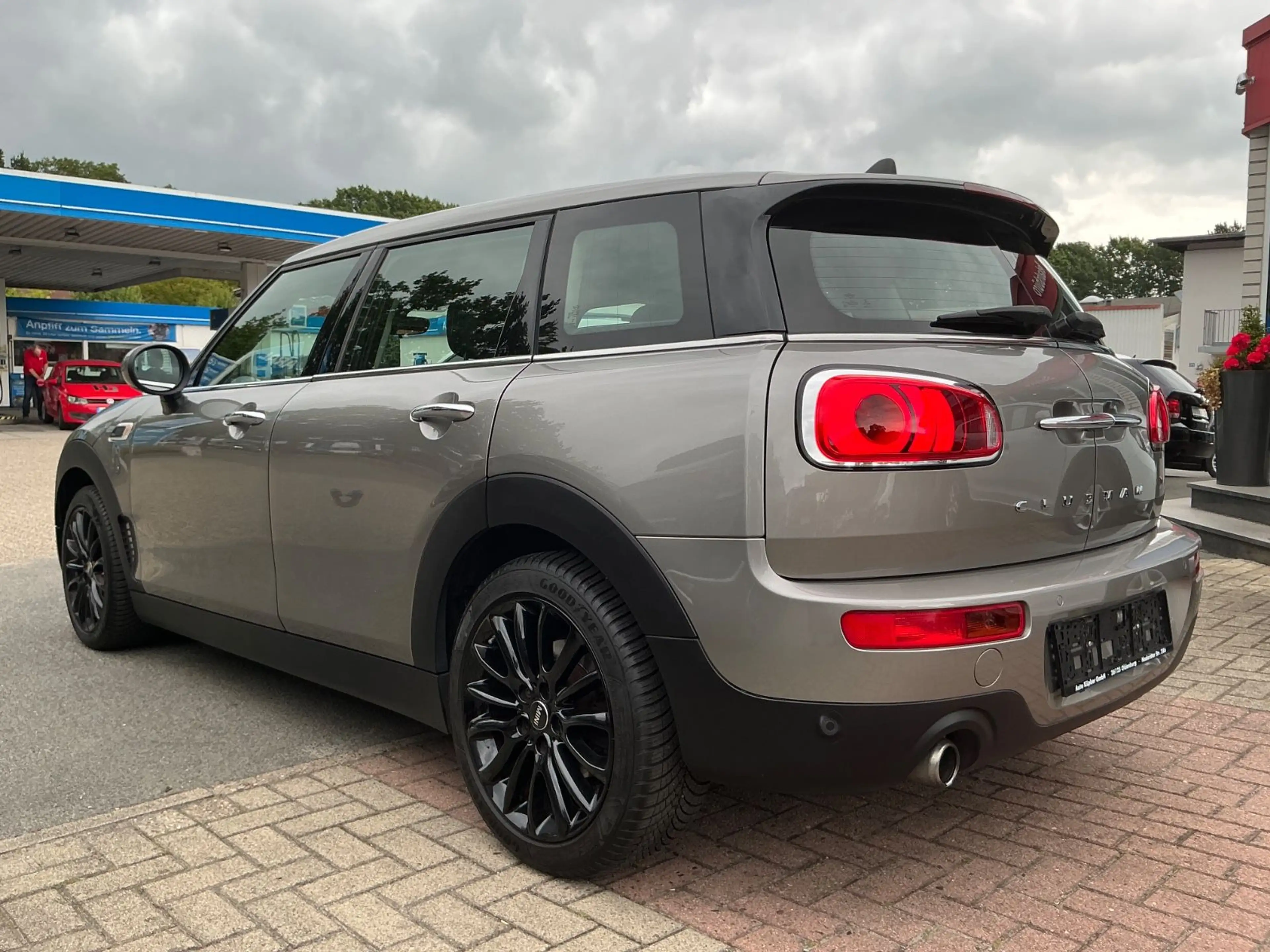 MINI One Clubman 1.5 SHZ BT PDC Tempomat — photo 3