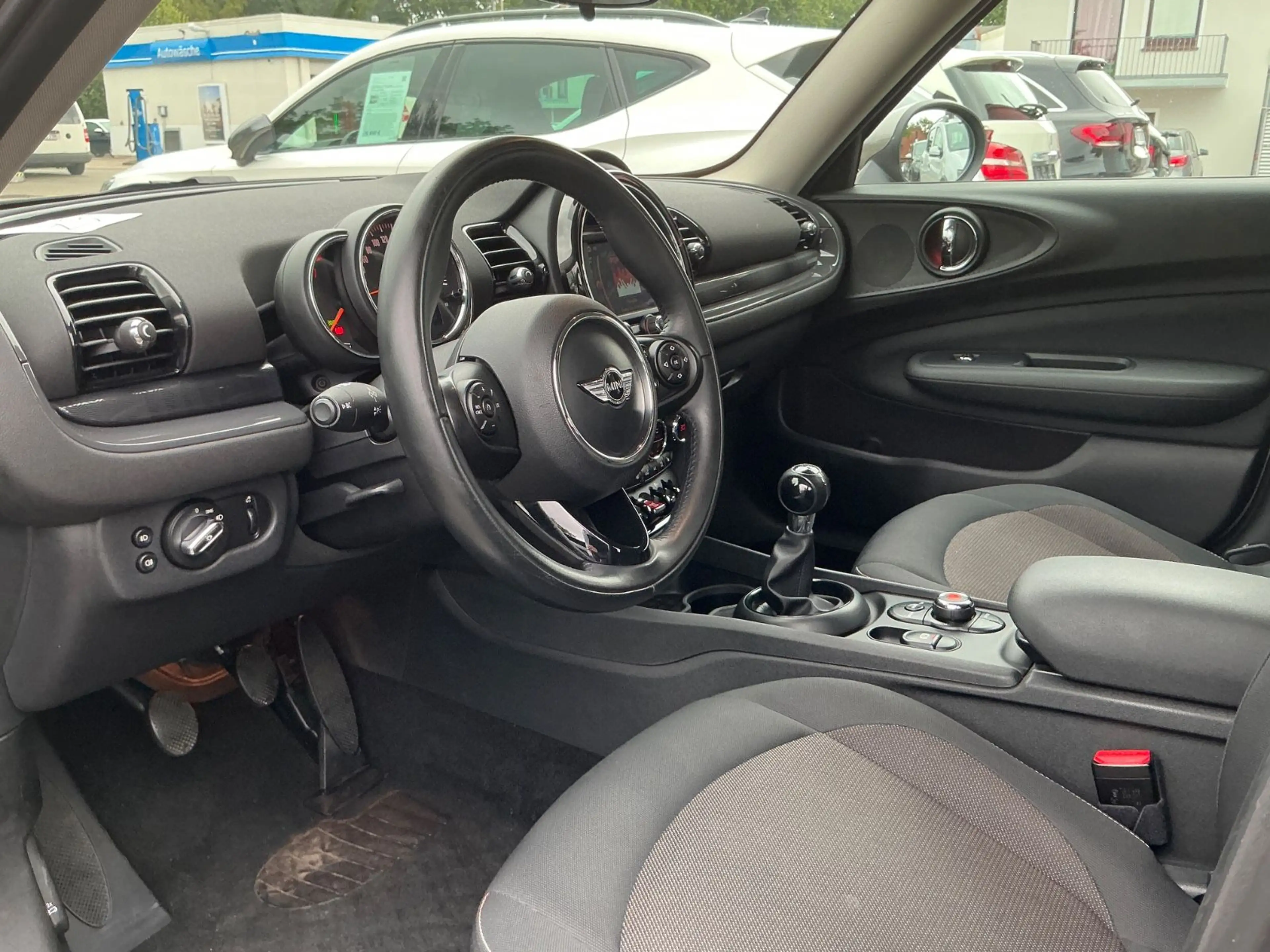 MINI One Clubman 1.5 SHZ BT PDC Tempomat — photo 13