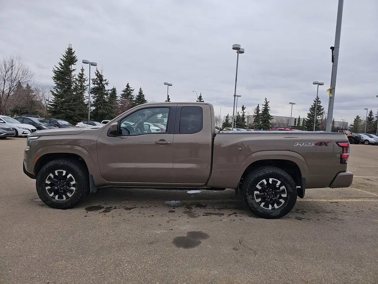 Nissan Frontier снимка Nissan Frontier