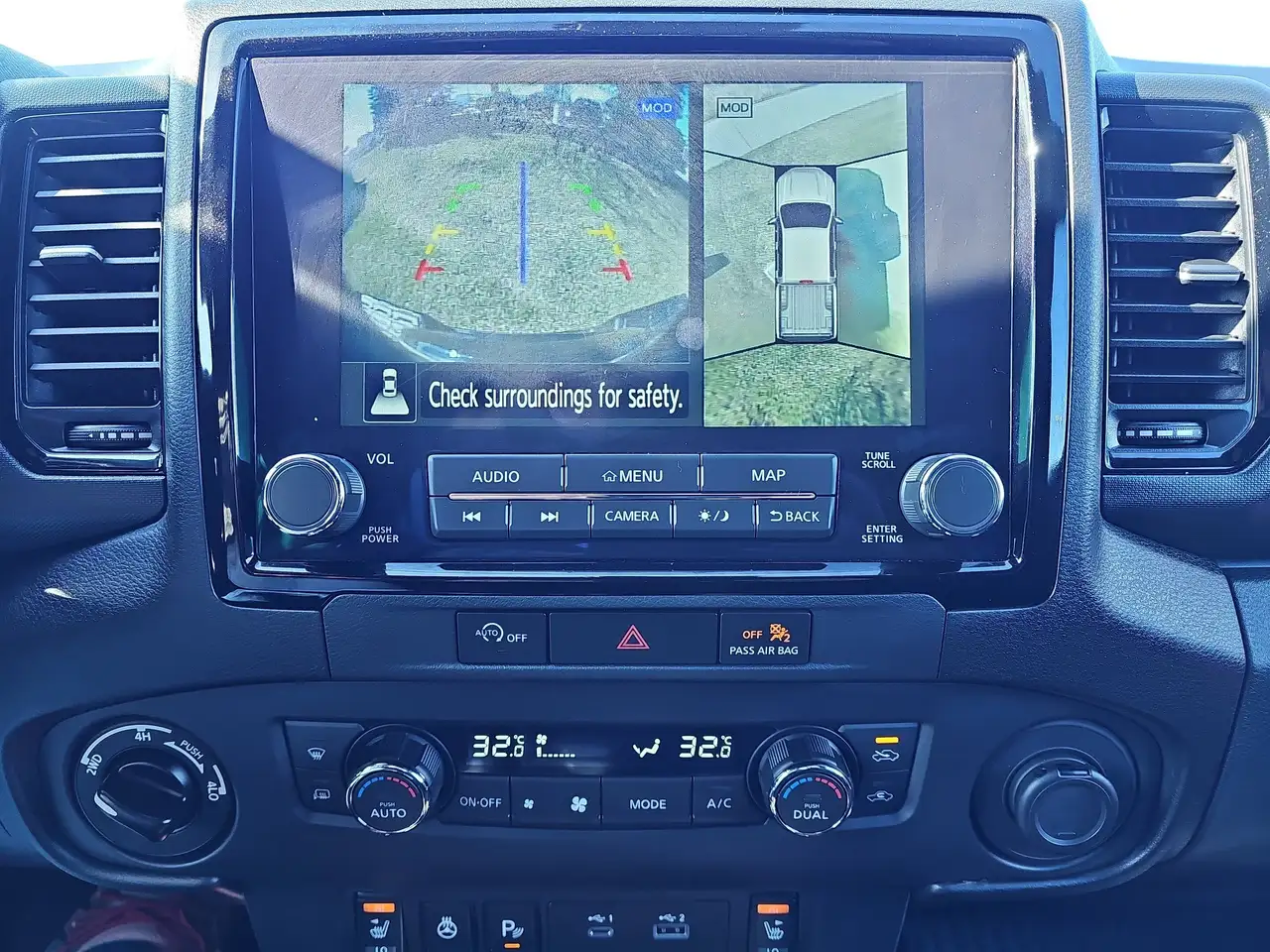 Nissan Frontier снимка Nissan Frontier