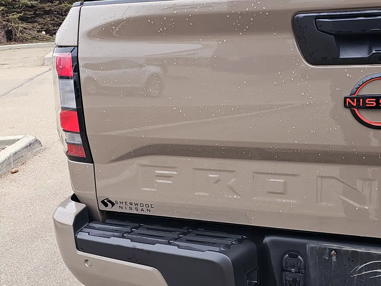 Nissan Frontier снимка Nissan Frontier