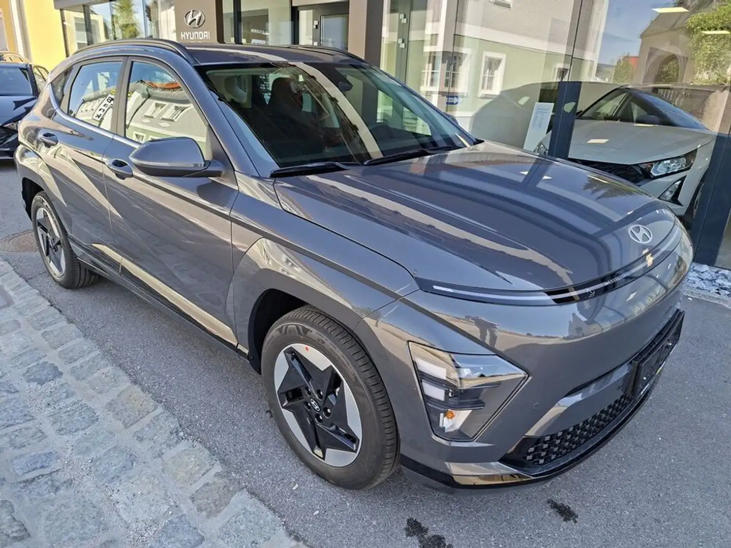 Hyundai KONA Elektro 48,6kWh Smart Line Grau - 1
