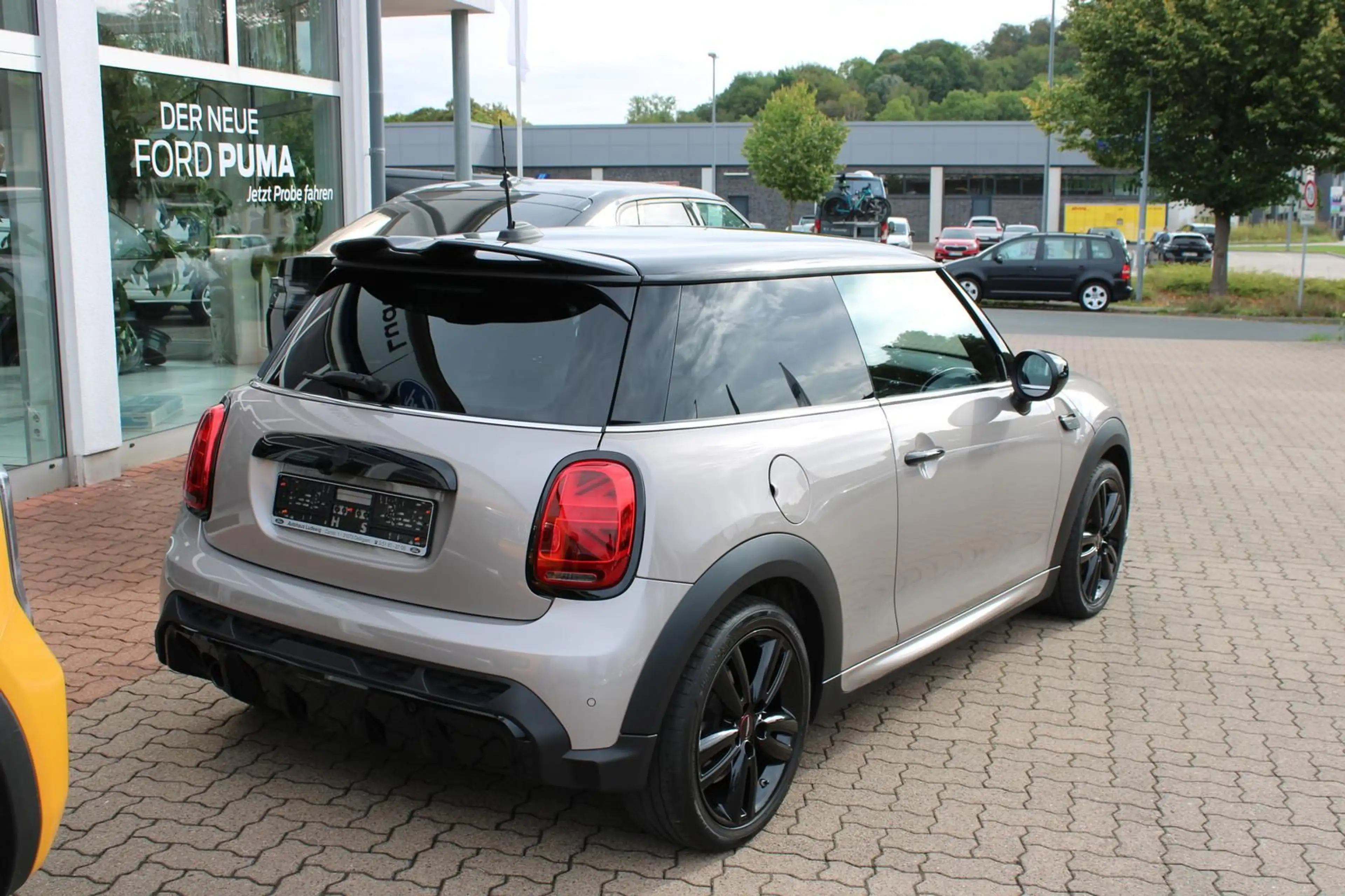 MINI John Cooper Works Trim Aut. LED NAVI Sitzheizung — photo 5