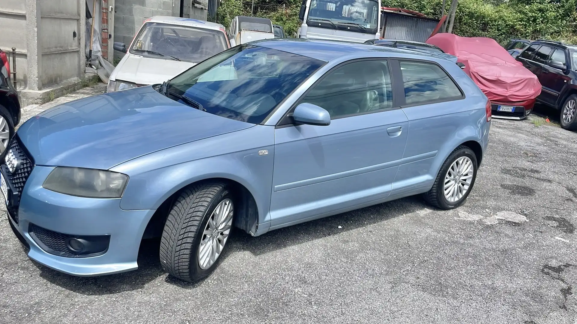 Audi A3 Sportback 2.0 tdi Ambiente - 2