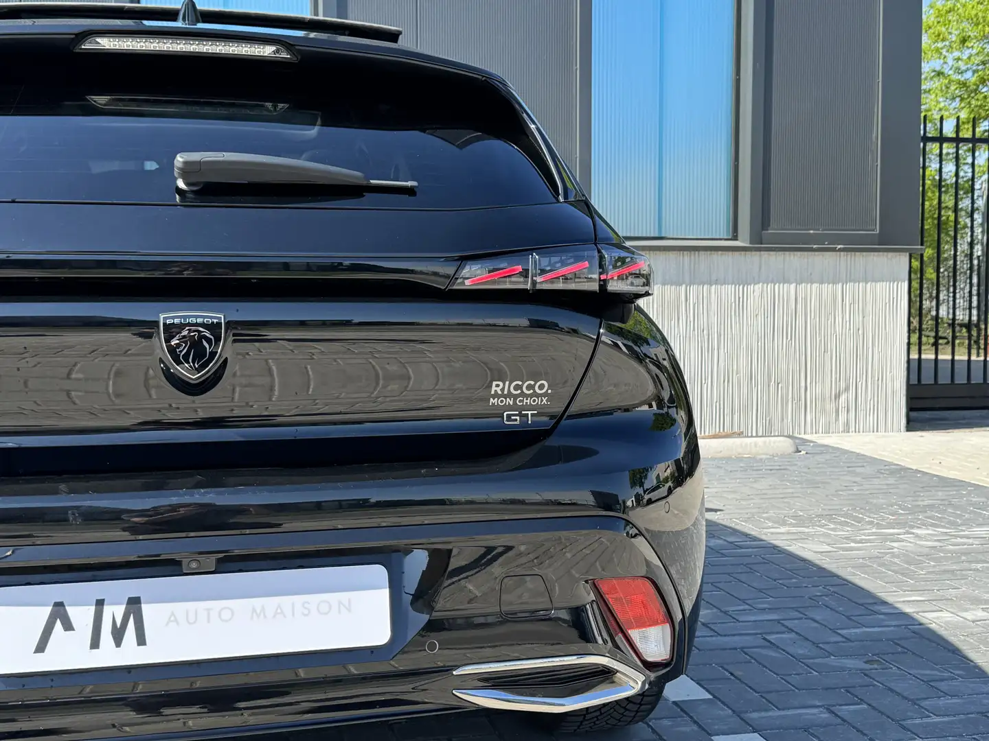 Peugeot 308 1.2 PureTech GT KEYLESS PANO VOL Zwart - 2