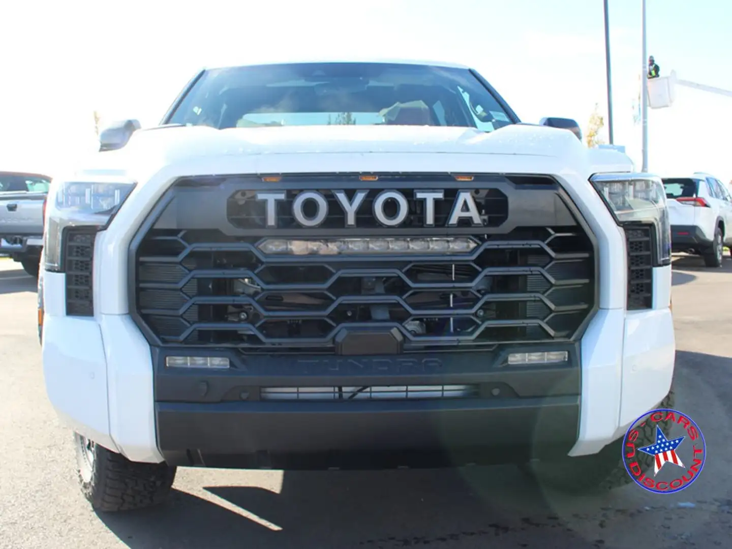 Toyota Tundra 2026 Limited TRD Pro 3.4L V6 Hybrid CrewMax Weiß - 2