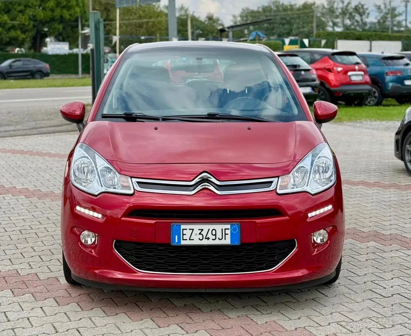 Citroen C3 C3 1.2 puretech Exclusive 82cv ** CINGHIA NUOVA ** Rouge - 2