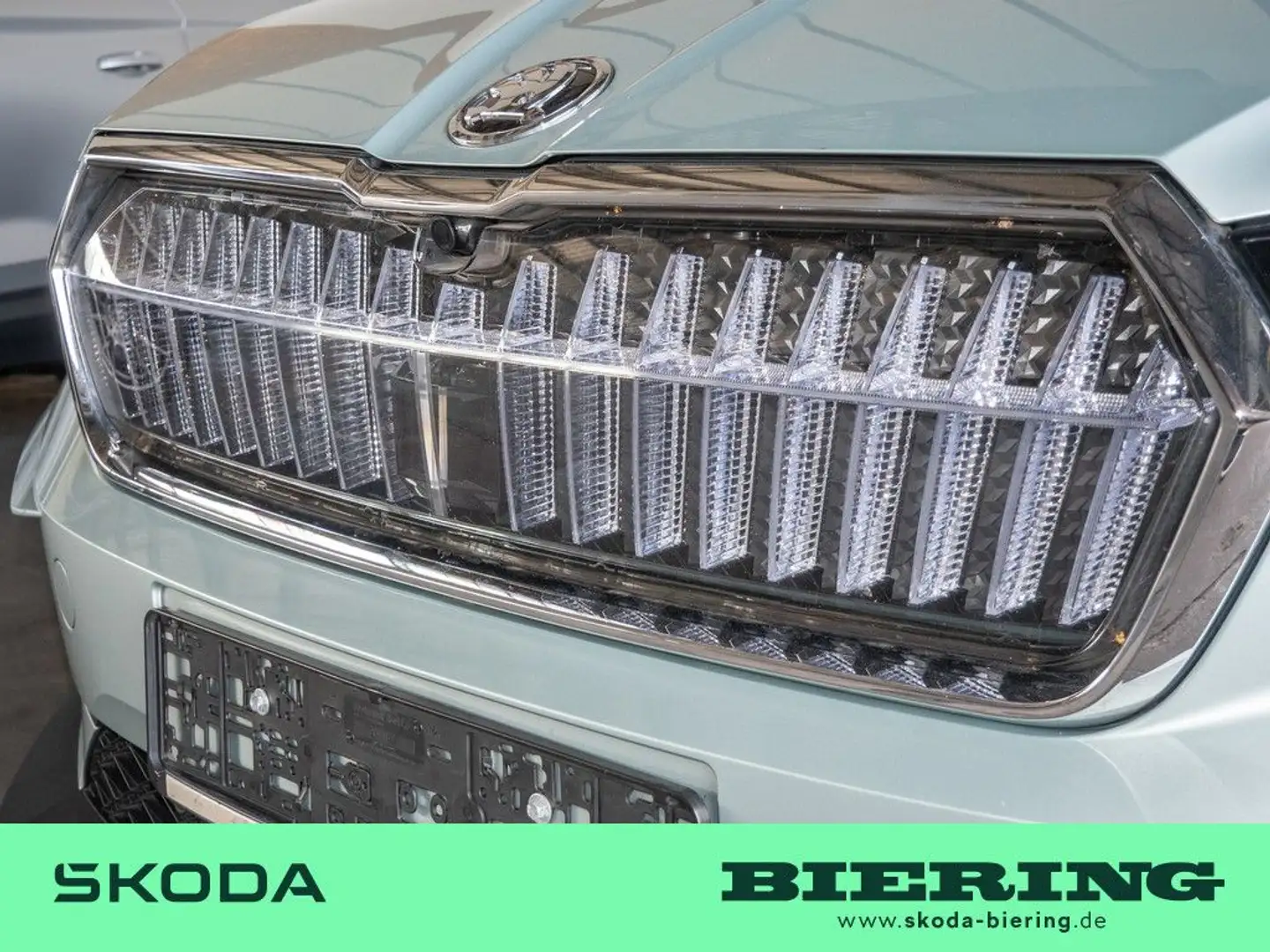 Skoda Enyaq iV 80 Suite SHZ LEDER KAMERA NAVI LED 360° Argent - 2