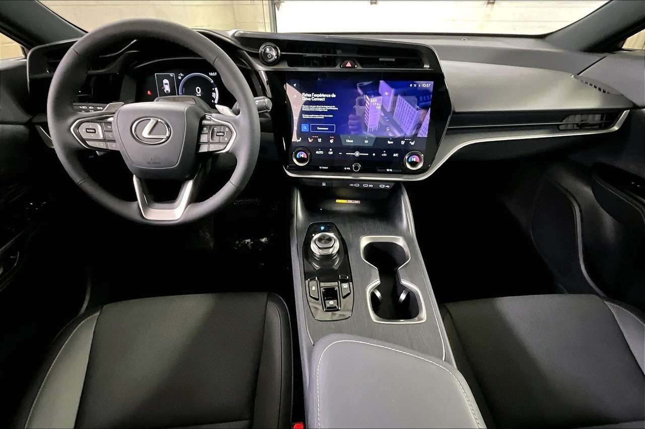 2026 Lexus RZ 450e LUXURY ELECTRIC - DIRECT4 - PANORAMIC SUNROOF — photo 1