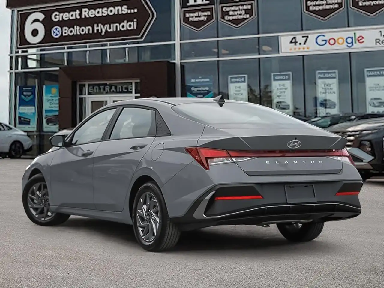 Hyundai ELANTRA снимка Hyundai ELANTRA
