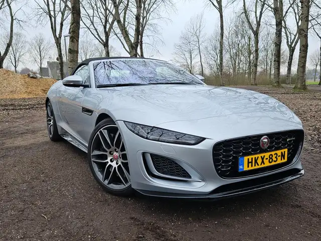 Jaguar F-Type P450 RWD cabrio First Edition