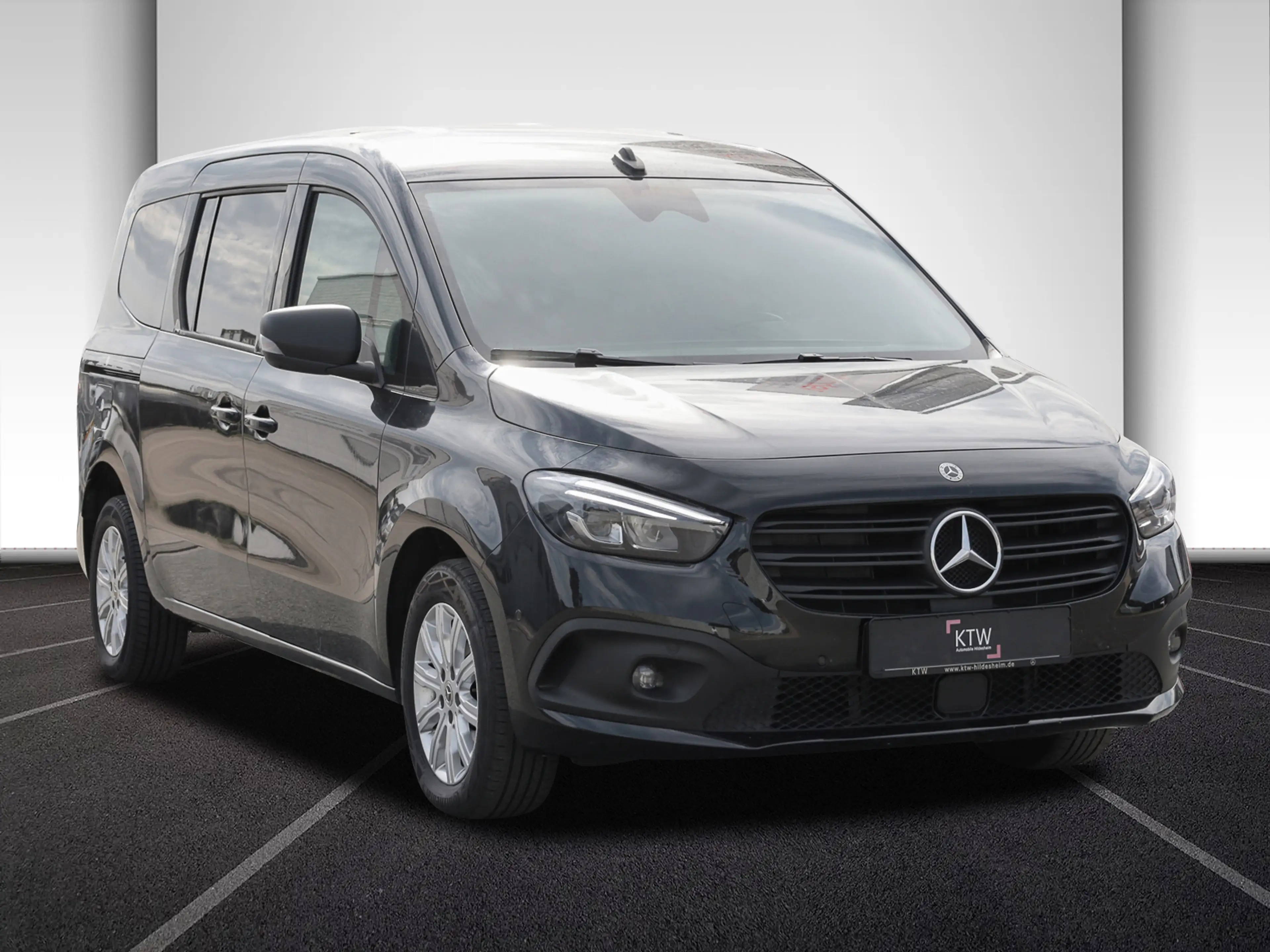 Mercedes-Benz Citan 113 XL,Progressive,7Sitze,Automatik,LED — photo 3
