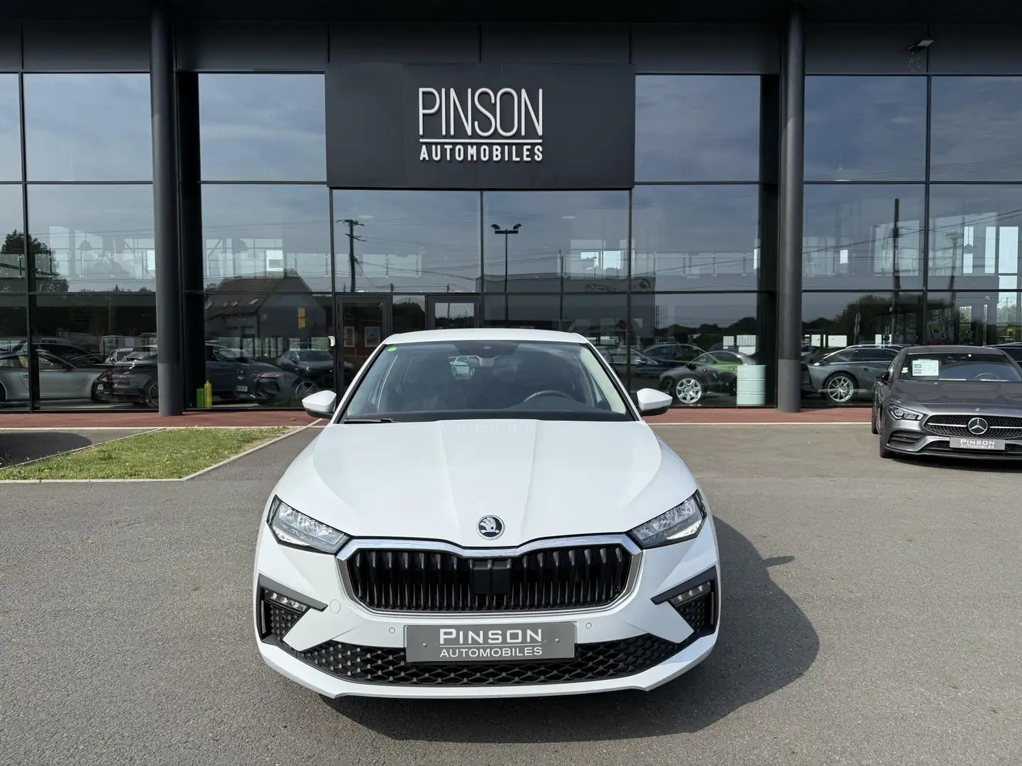 Skoda Scala Scala 1.0 TSI - 116 - BV DSG7 BERLINE Selection PHASE 2 Blanc - 2