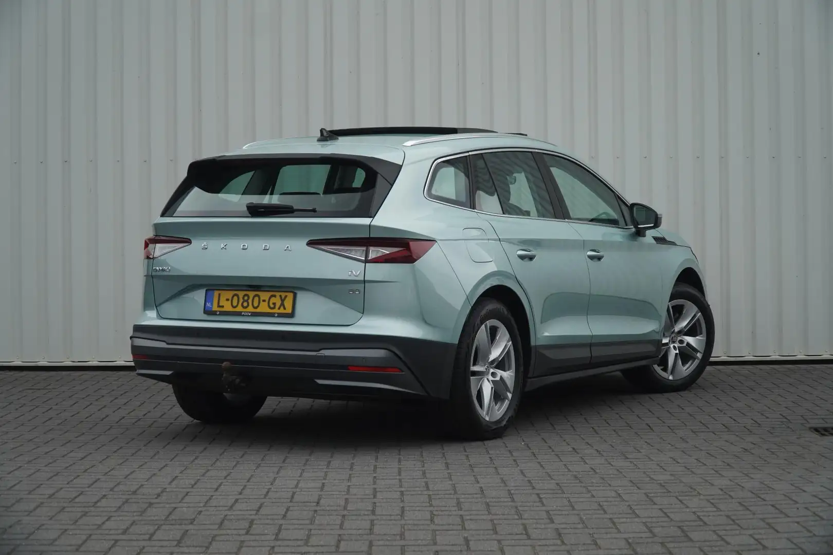 Skoda Enyaq iV 204pk 80 | Panoramadak | Trekhaak | Warmtepomp Grijs - 2