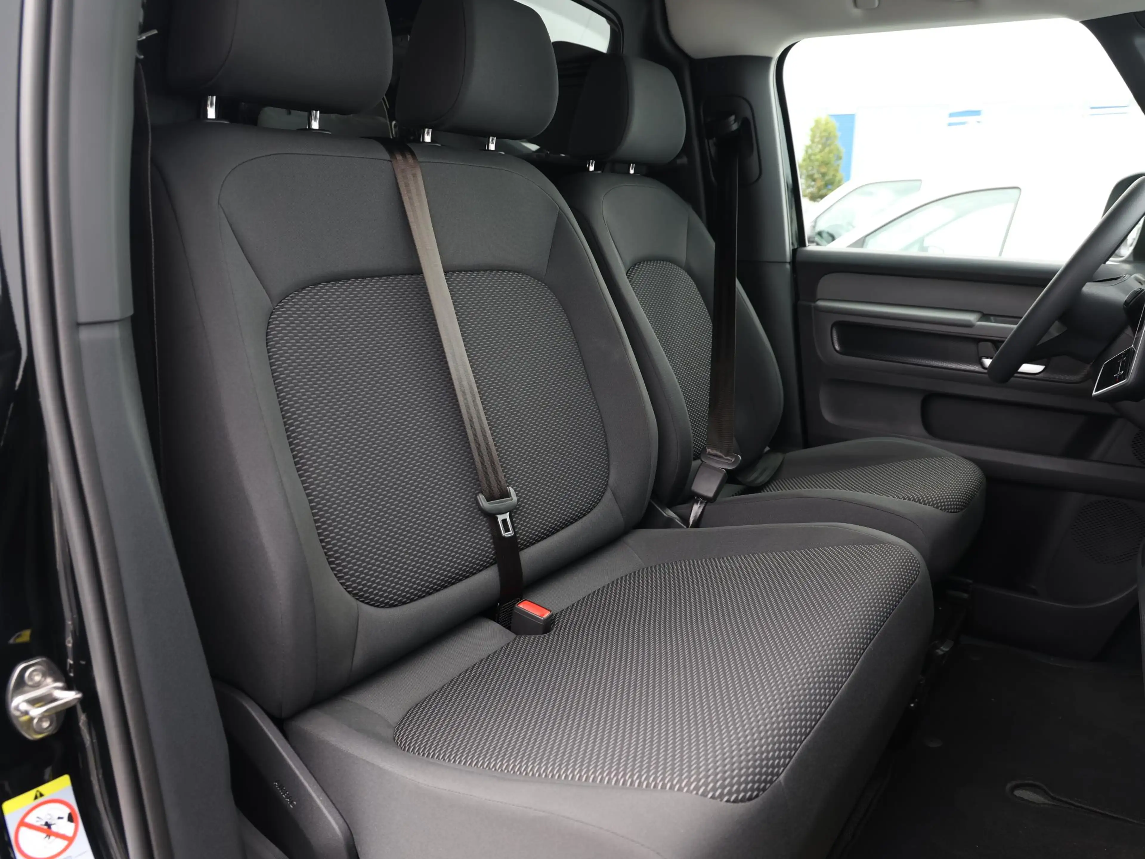 Volkswagen ID. Buzz Cargo Bedrijfswagens Economy Limited Edition Elektromoto — photo 8