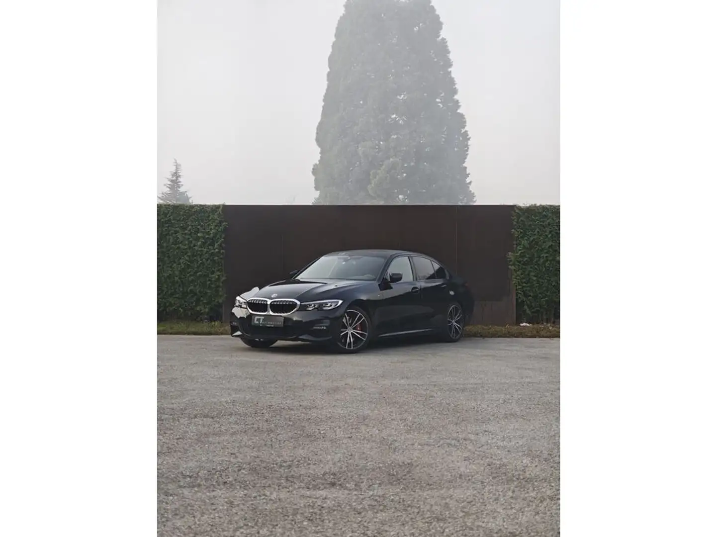 BMW 330 d 48 V M-Sportpaket Aut. Schwarz - 1