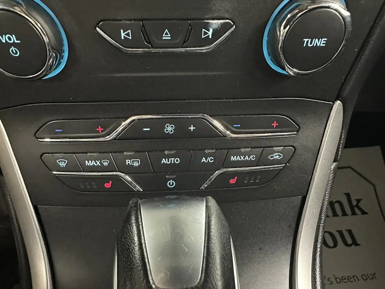 Ford Edge photo Ford Edge