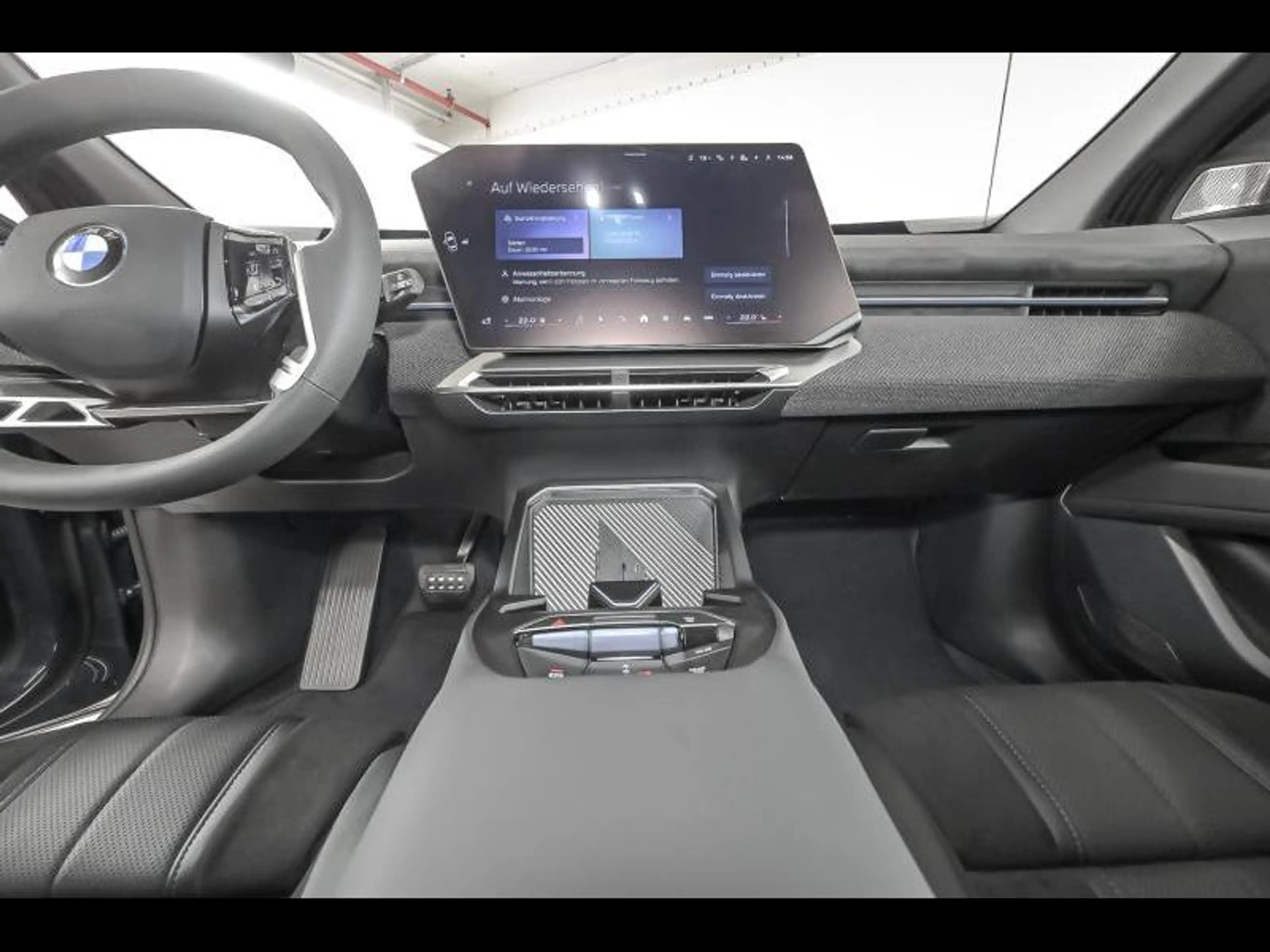 BMW iX3 50 xDrive M Sport Pro — photo 7