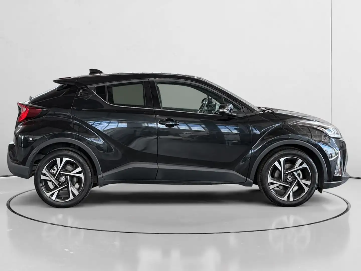 Toyota C-HR 125H Advance Negro - 2