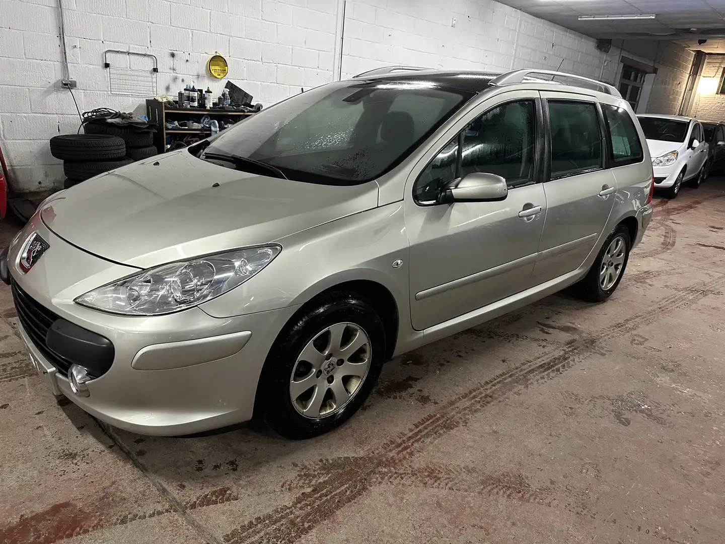 Peugeot 307 SW 1.6e 16V 110ch Sport Pack A - 1