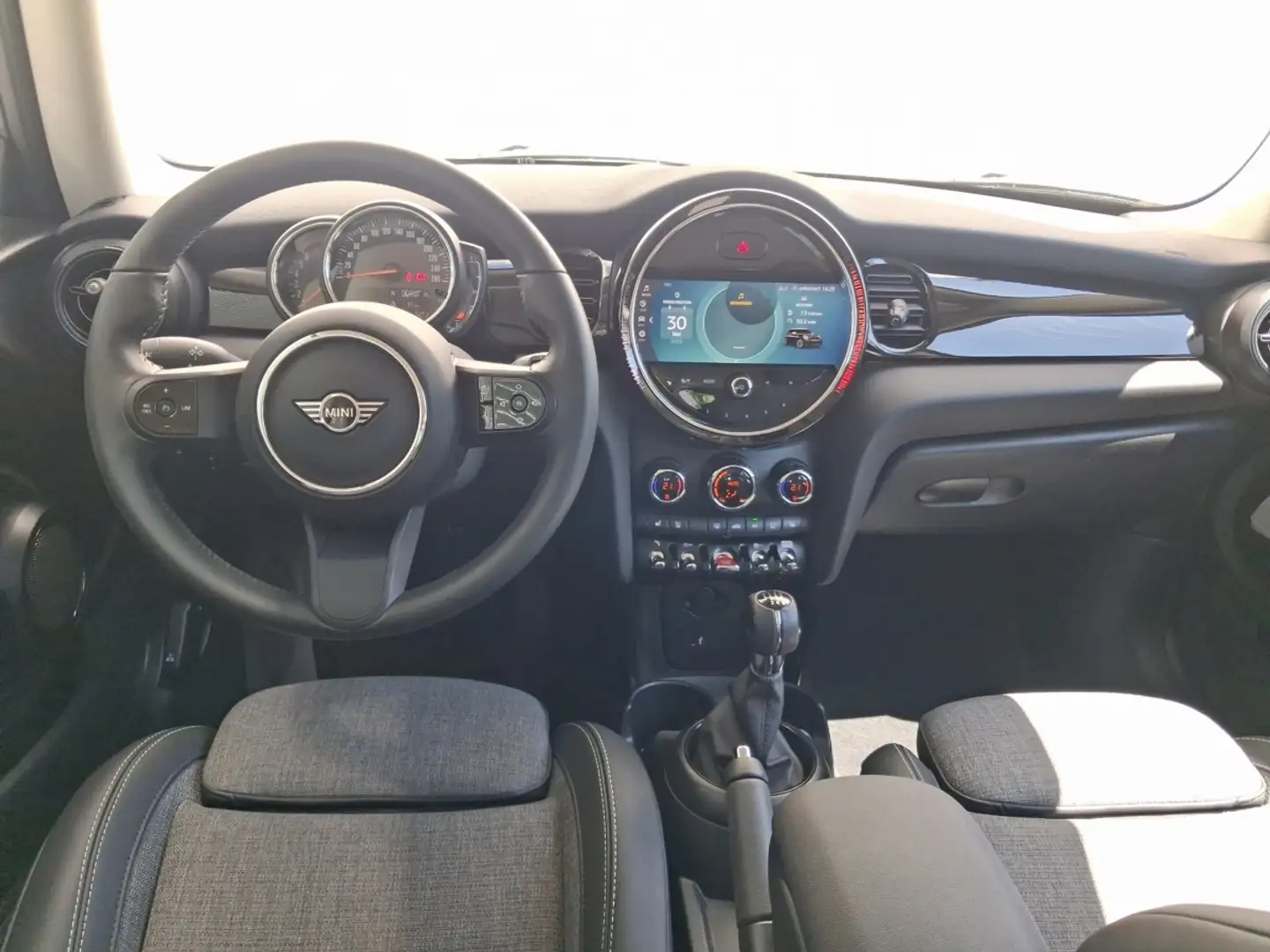 MINI Cooper 3-T LED DAB SHZ Klima DAB PArkAss Grau - 2