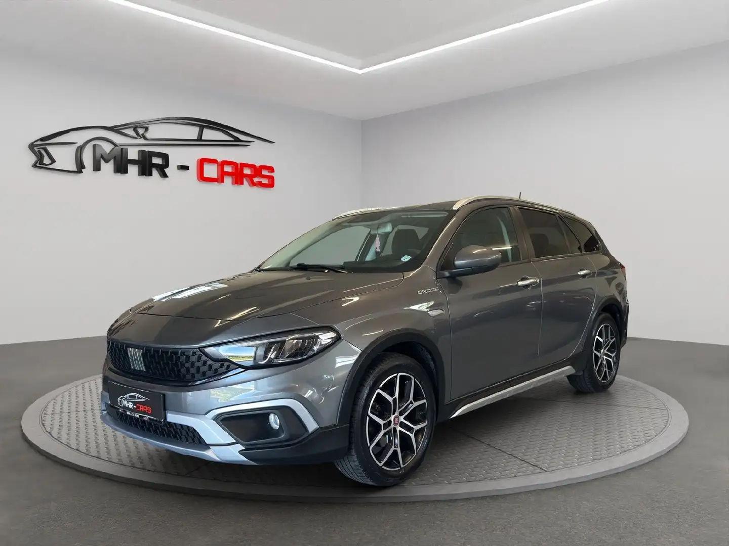 Fiat Tipo 1.5 GSE Mild-Hybrid Cross Grau - 1