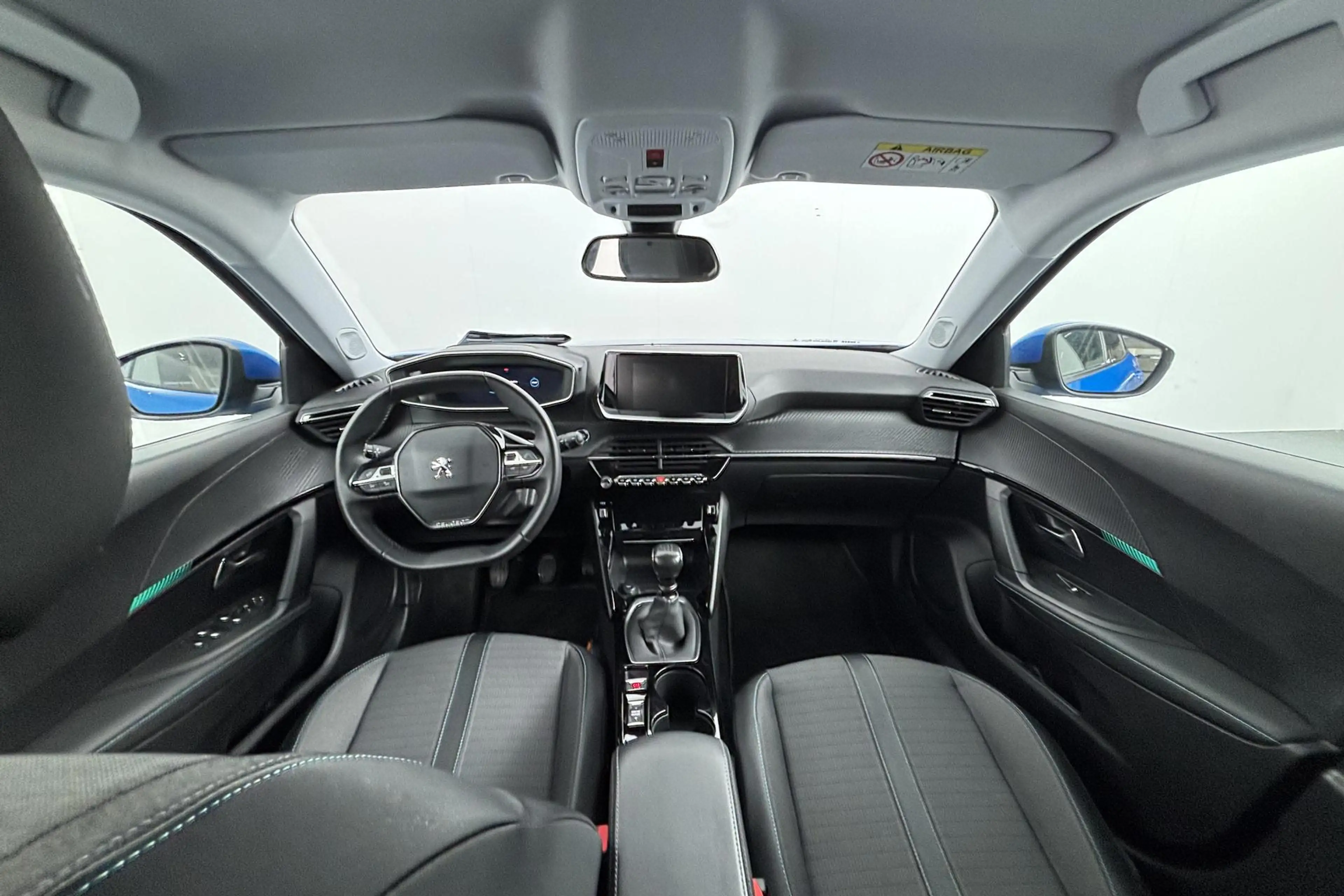 Peugeot 2008 1.2 130pk Allure Pack NW. DISTRIBUTIE/1E EIG./NL-A — photo 2