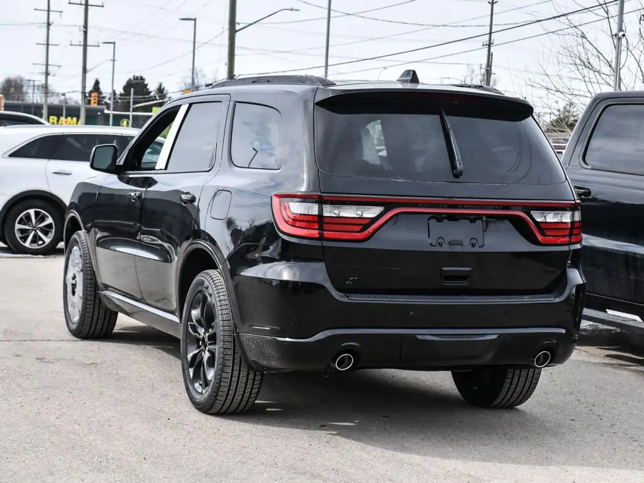 Dodge Durango снимка Dodge Durango