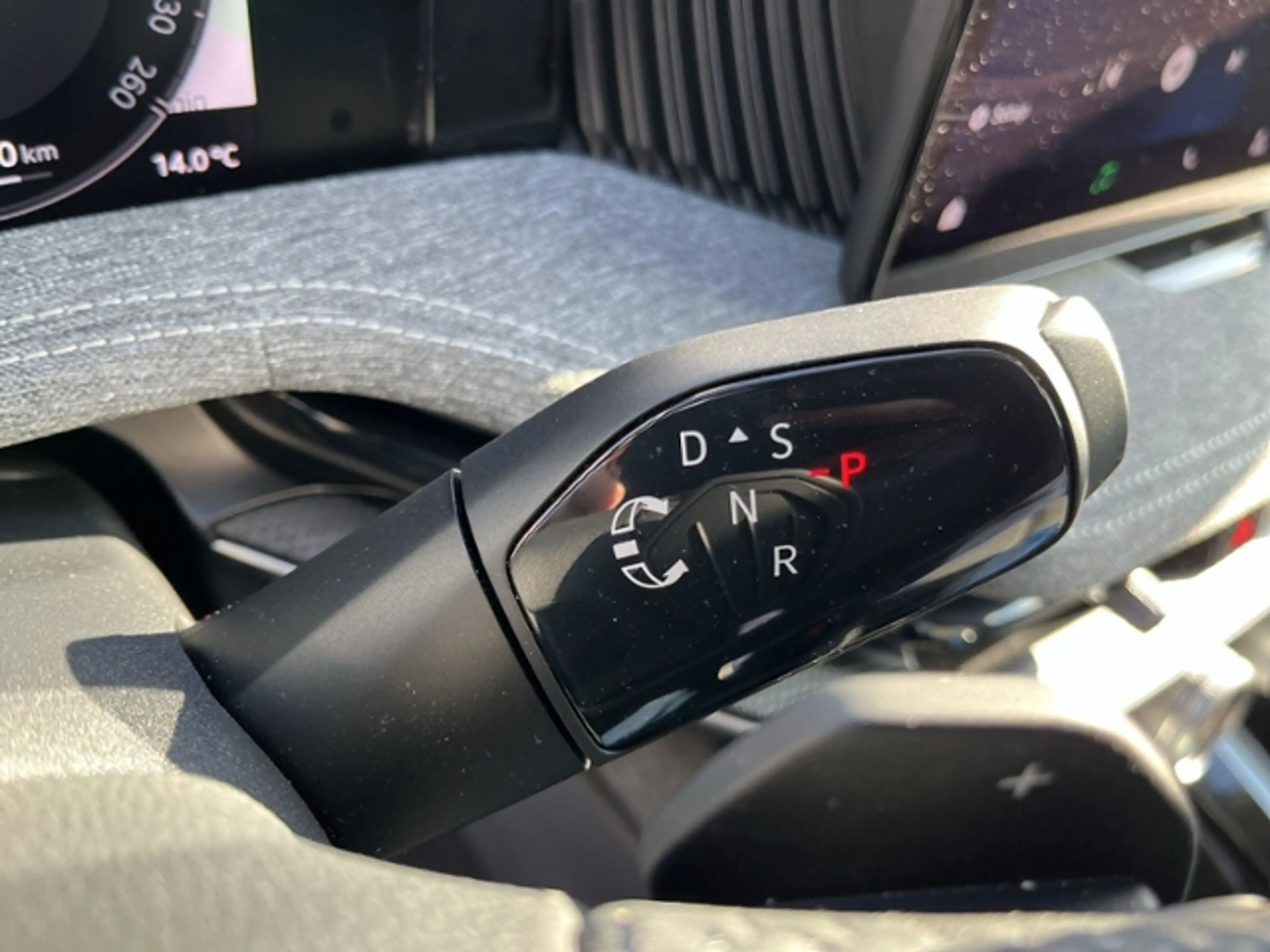 Skoda Superb Combi 1.5 TSI mHEV Selection LED NAVI MATRIX — photo 13