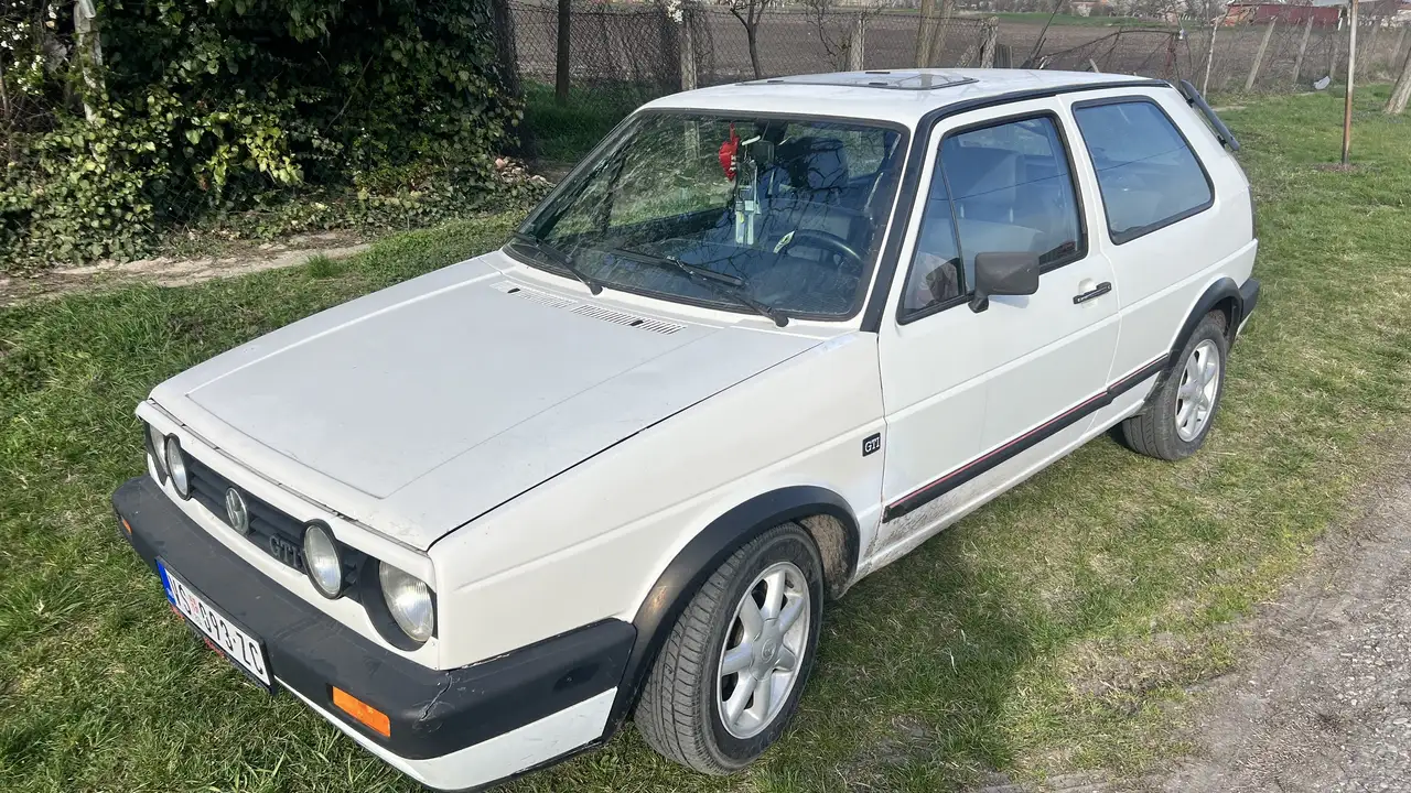 Volkswagen Golf GTI, foto 2
