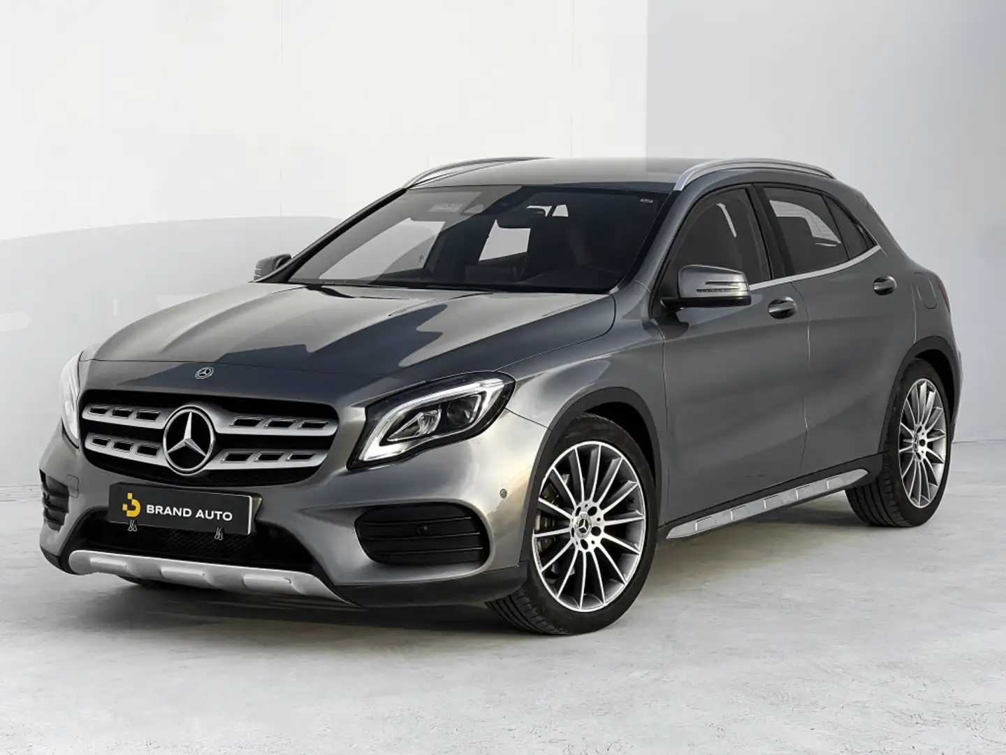 Mercedes-Benz GLA 220 220d 4Matic 7G-DCT 177 Gris - 1