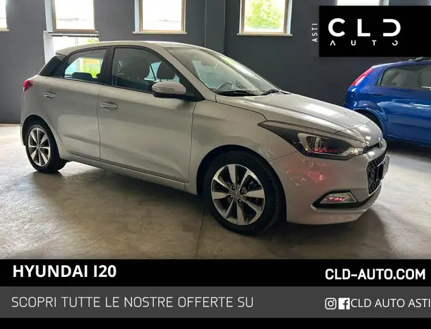 2017 Hyundai i20 in Grey for sale