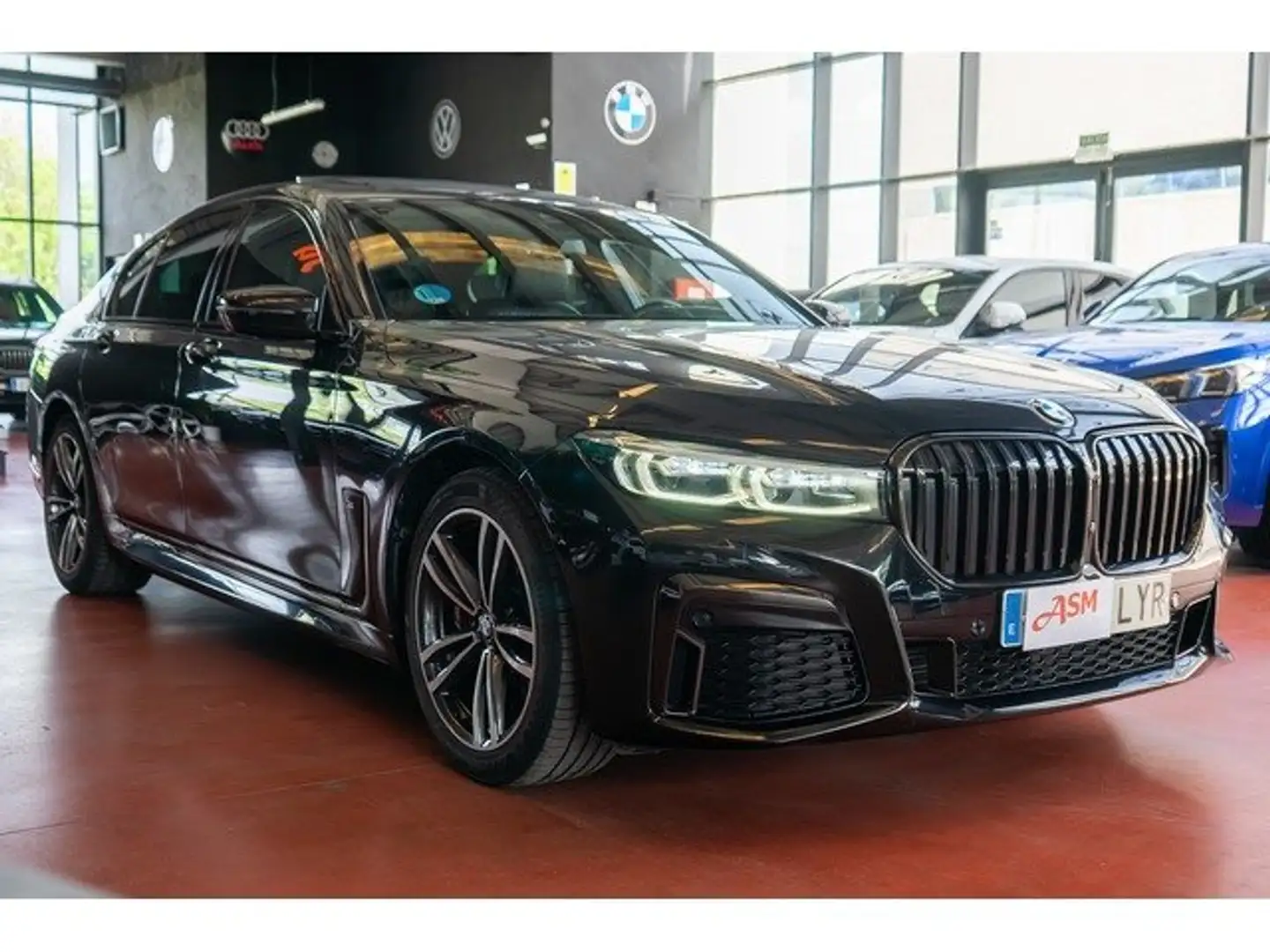 BMW 740 740dA xDrive Negro - 2