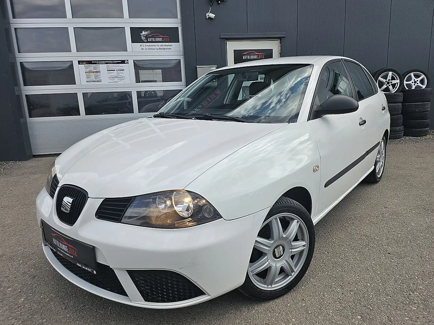 SEAT Ibiza Sport 1,2i hPICKERL: 05/2027, KLIMA, BLUETOOHT ... Weiß - 2