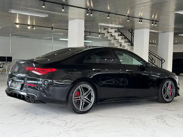 Mercedes-Benz CLA view 5