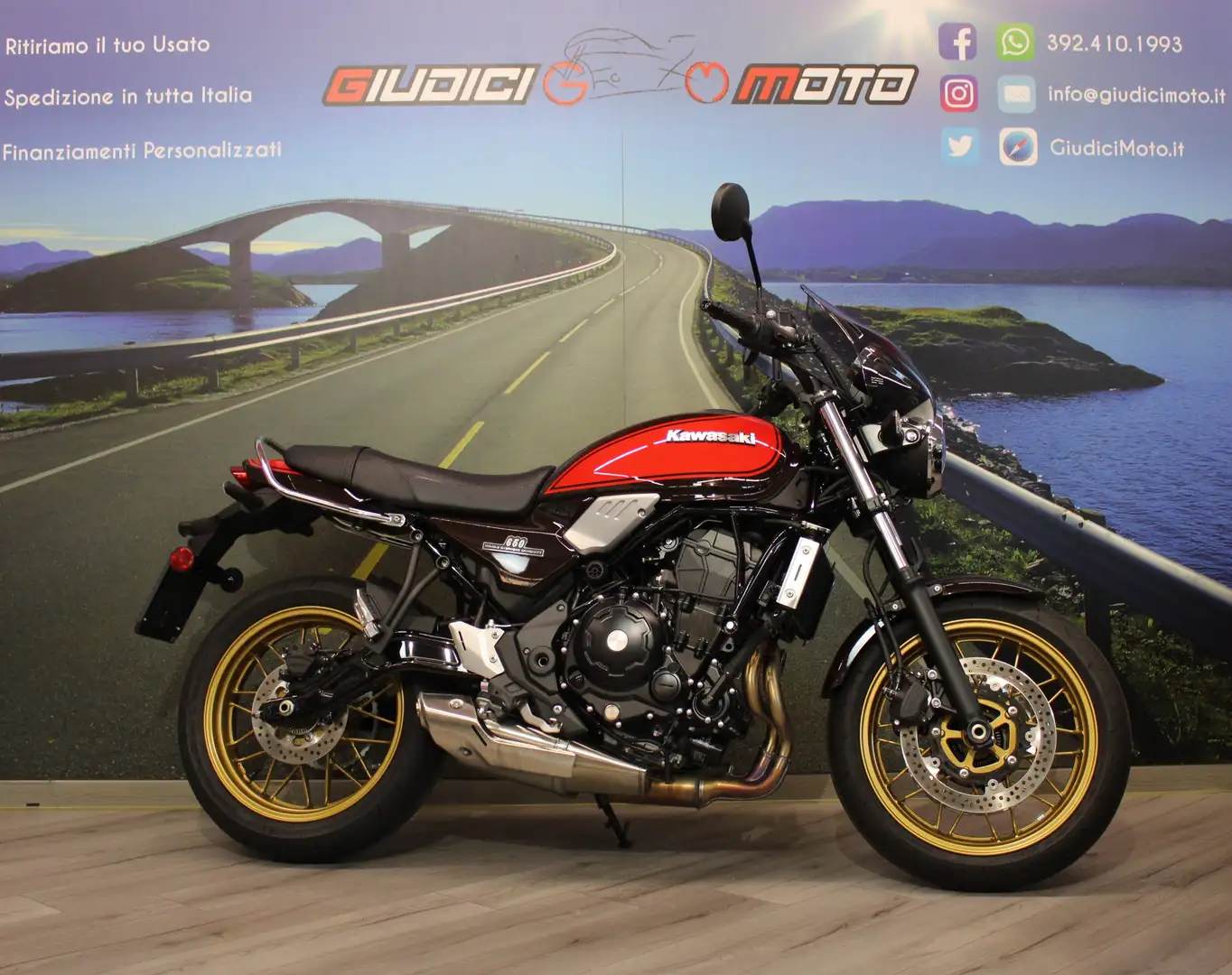 Kawasaki Z 650 RS - 2022 - 50th Anniversary - KM 1984 Rosso - 1